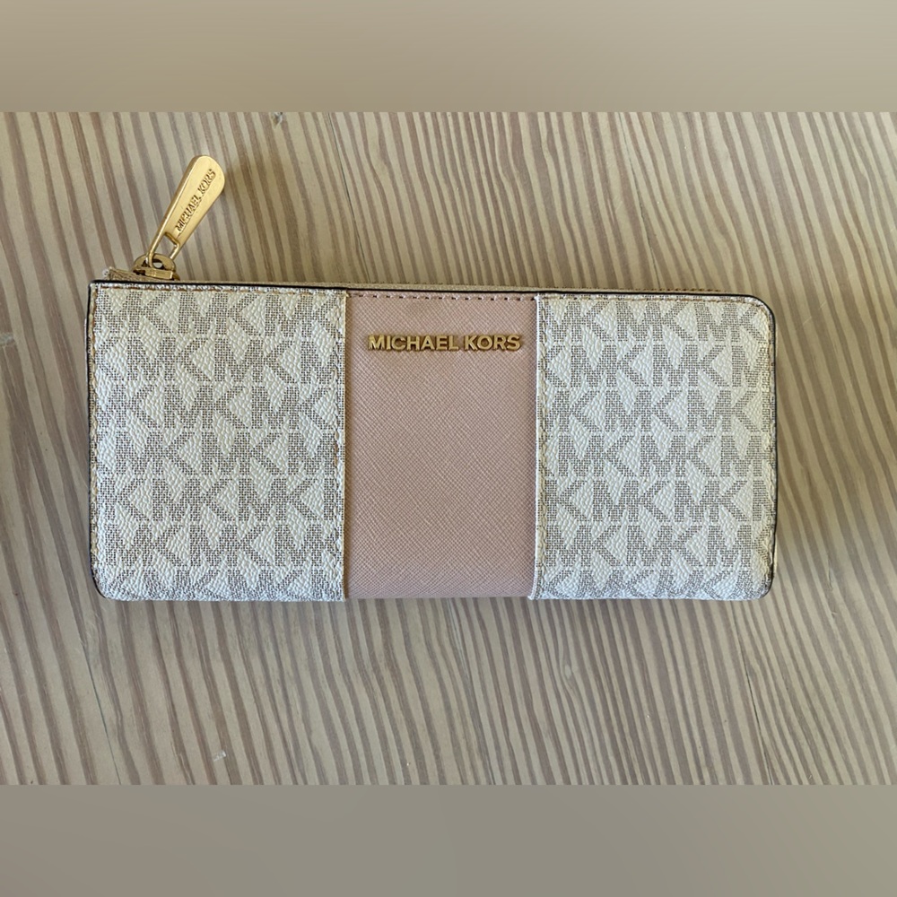 Jet Set Travel Large Logo Quarter-Zip Wallet